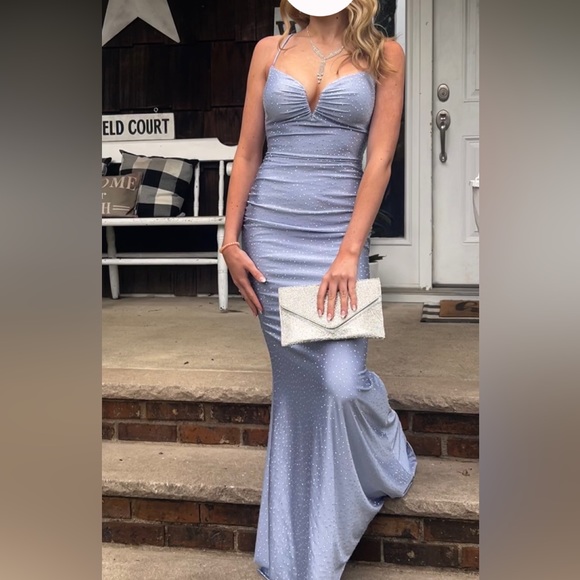 LAVENDER PROM DRESS - Picture 1 of 6